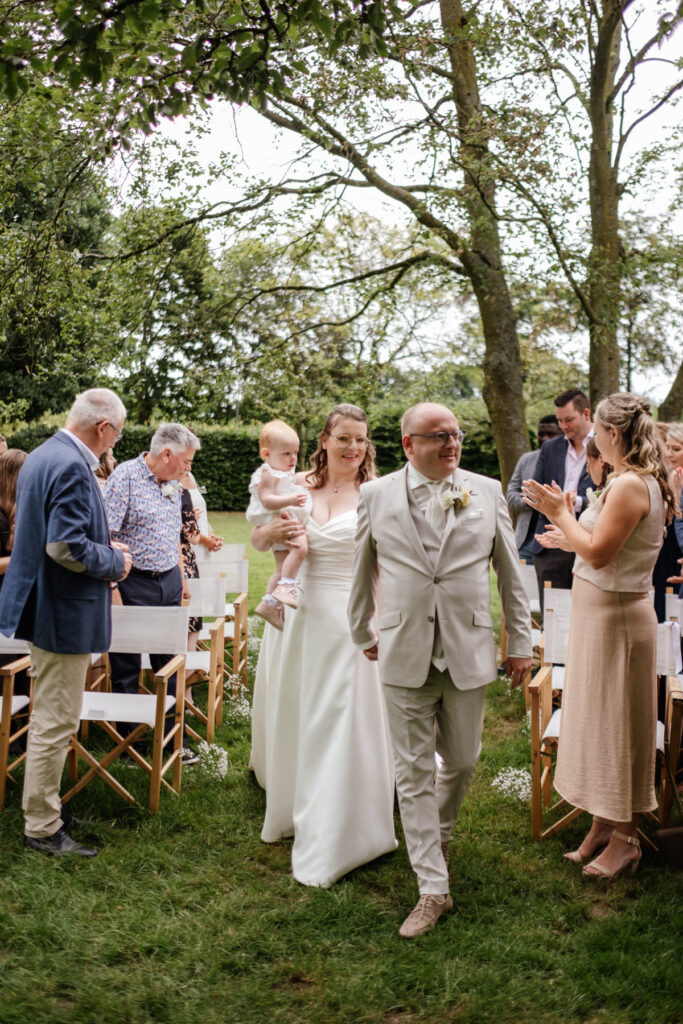 Trouwfotograaf Barneveld – spontane bruiloftsfoto door Marieke van Dijk Fotografie
