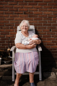 Wanneer boek je een newbornschoot?  Marieke van Dijk Fotografie