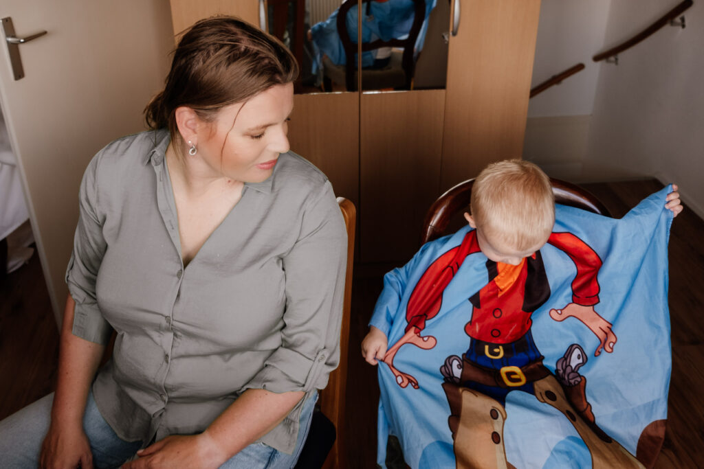 Getting ready op je bruiloft - Marieke van Dijk Fotografie